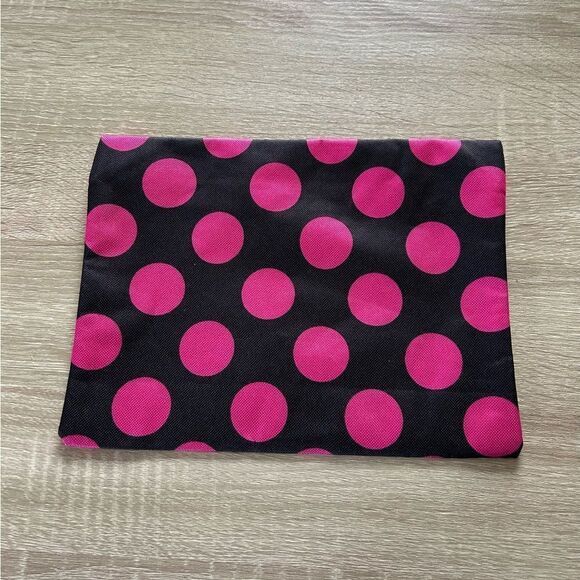 NWOT … Polka Dot Pencil Pouch - Picture 2 of 3